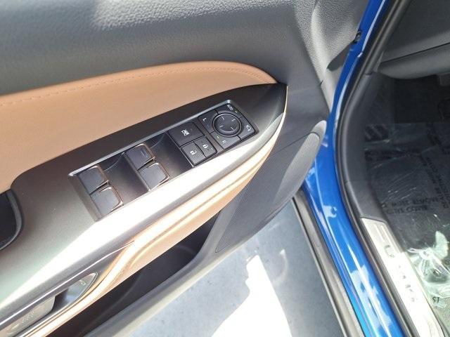 used 2025 Lexus NX 250 car, priced at $38,520
