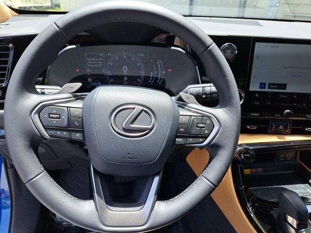 used 2025 Lexus NX 250 car, priced at $38,520