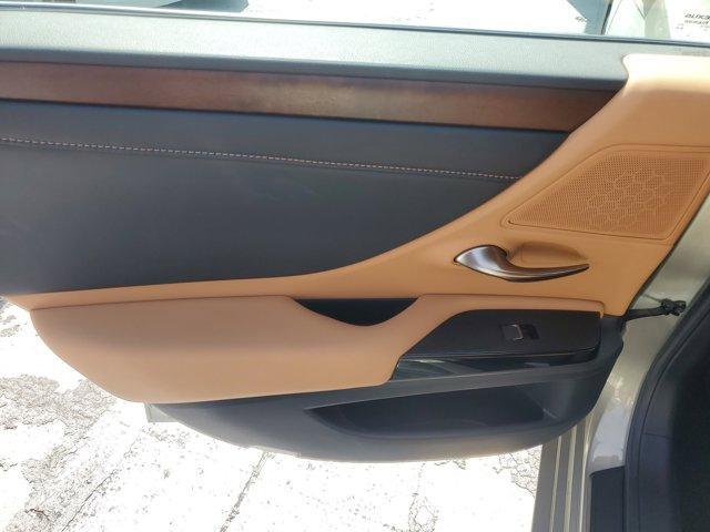 used 2024 Lexus ES 350 car, priced at $40,770