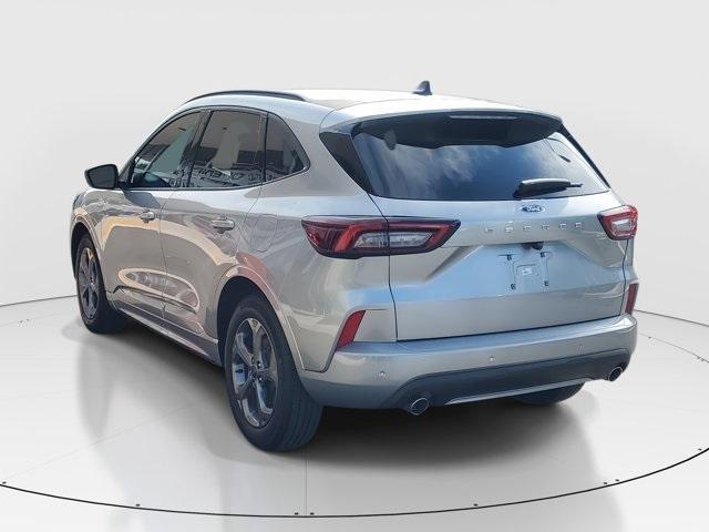 used 2023 Ford Escape car, priced at $18,611