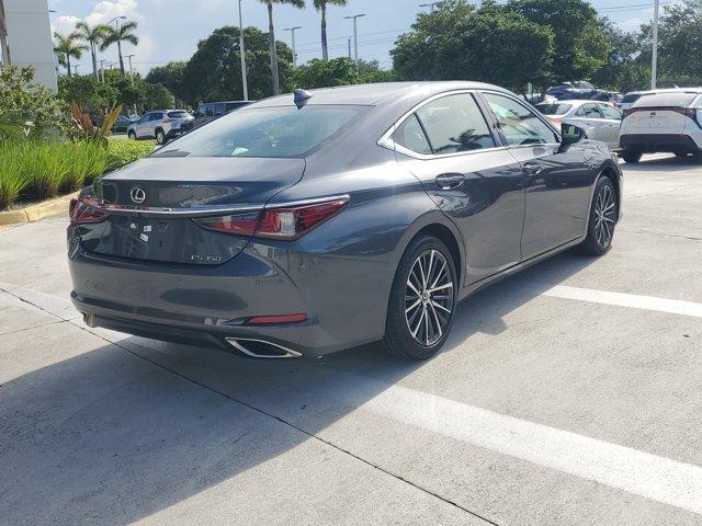 used 2025 Lexus ES 350 car, priced at $43,985