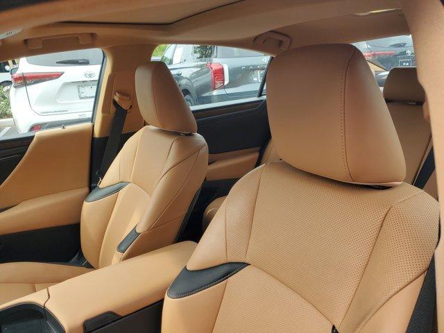 used 2024 Lexus ES 350 car, priced at $38,160