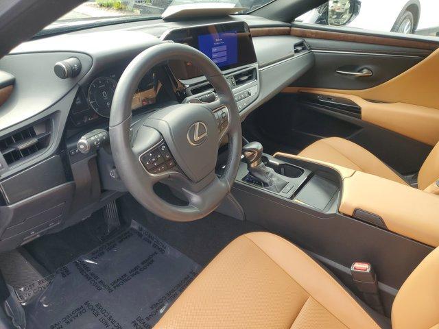 used 2024 Lexus ES 350 car, priced at $38,160