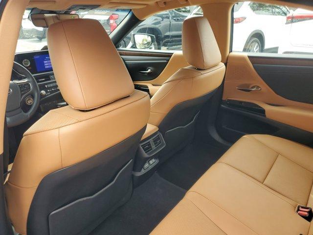 used 2024 Lexus ES 350 car, priced at $38,160