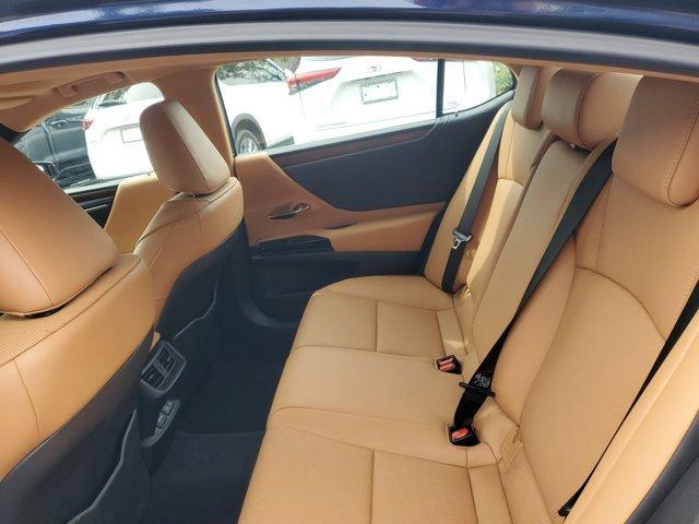used 2024 Lexus ES 350 car, priced at $38,160