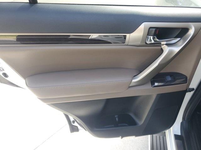 used 2020 Lexus GX 460 car, priced at $41,969