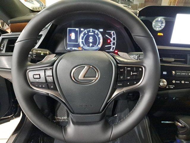 used 2025 Lexus ES 350 car, priced at $45,230