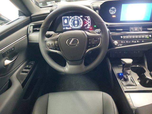 new 2025 Lexus ES 350 car, priced at $47,078