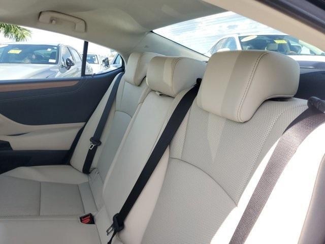 used 2024 Lexus ES 250 car, priced at $39,450