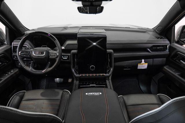 used 2025 GMC Yukon car, priced at $115,900