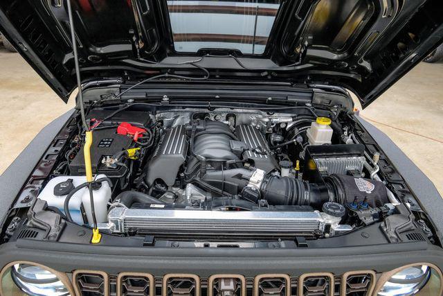 used 2025 Jeep Gladiator car, priced at $159,900