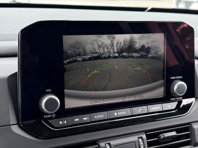 new 2025 Nissan Pathfinder car, priced at $38,735