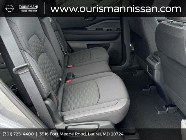 new 2025 Nissan Pathfinder car, priced at $39,530