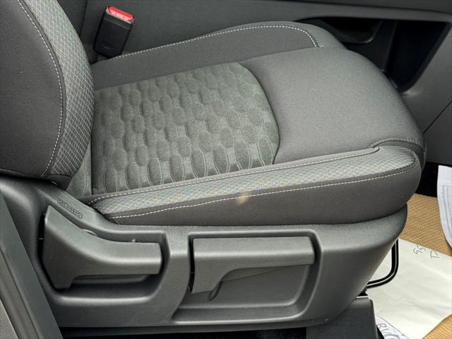 new 2025 Nissan Pathfinder car, priced at $38,735