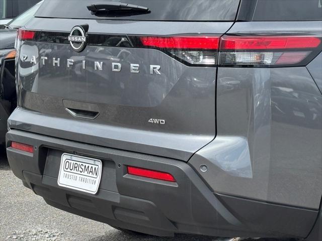 new 2025 Nissan Pathfinder car, priced at $38,735