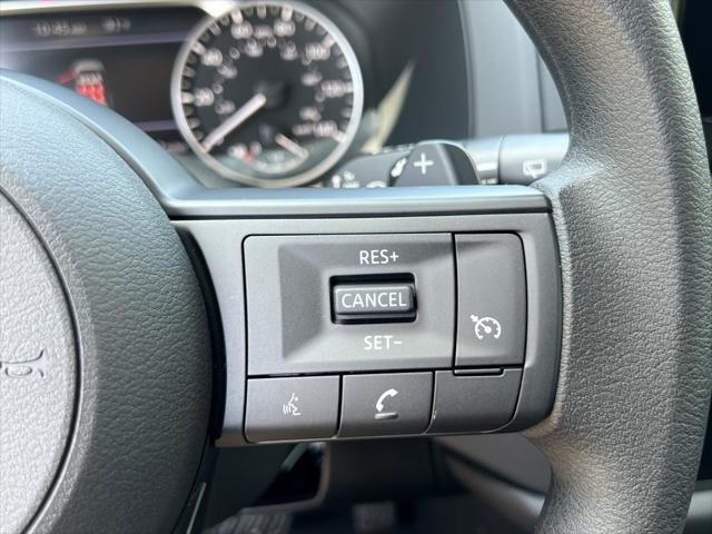 new 2025 Nissan Pathfinder car, priced at $33,484