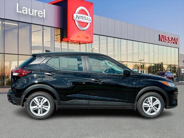 new 2025 Nissan Kicks car, priced at $21,637