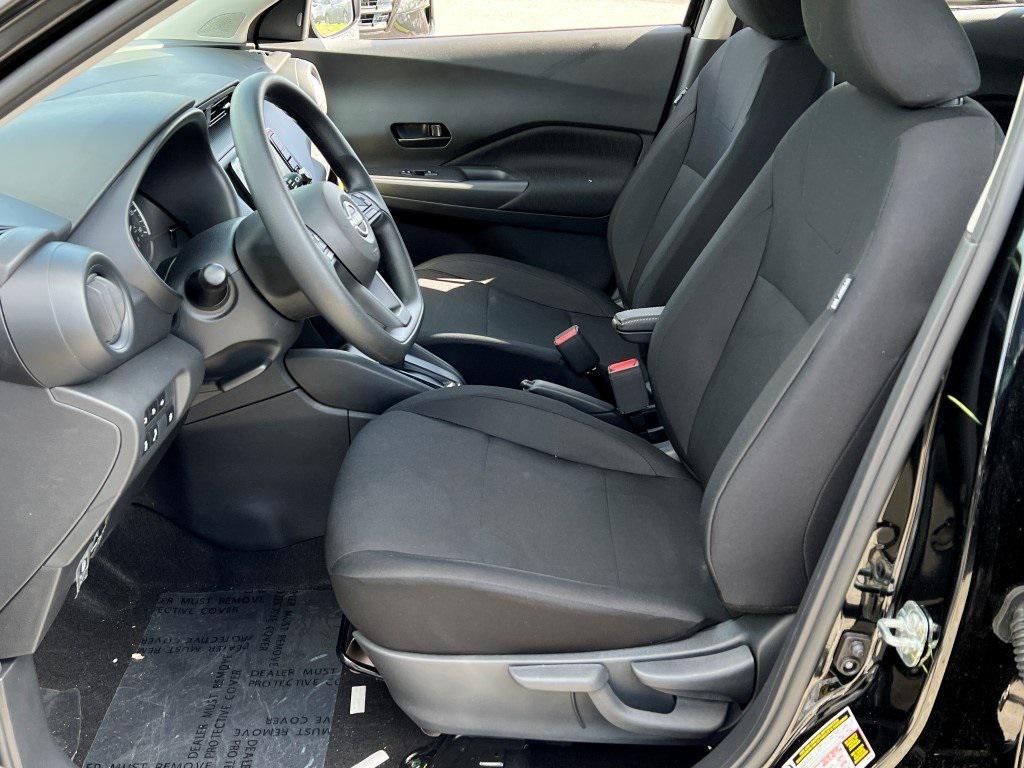 new 2025 Nissan Kicks car, priced at $21,429