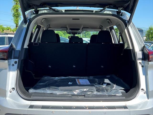 new 2025 Nissan Rogue car, priced at $31,553