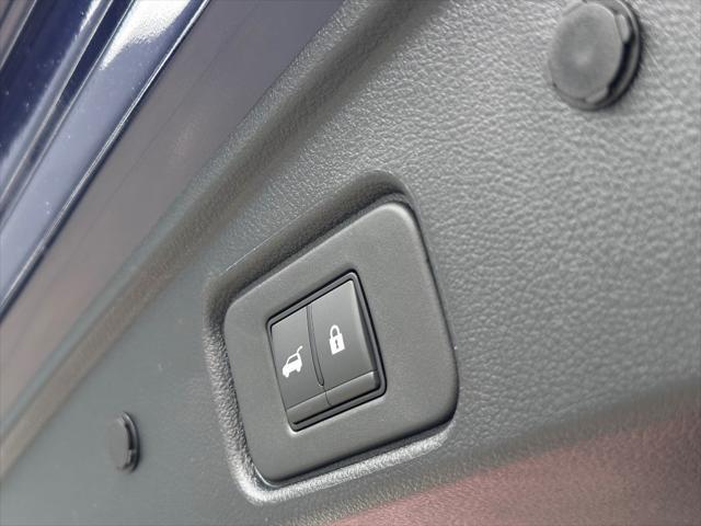 new 2025 Nissan Pathfinder car, priced at $51,345
