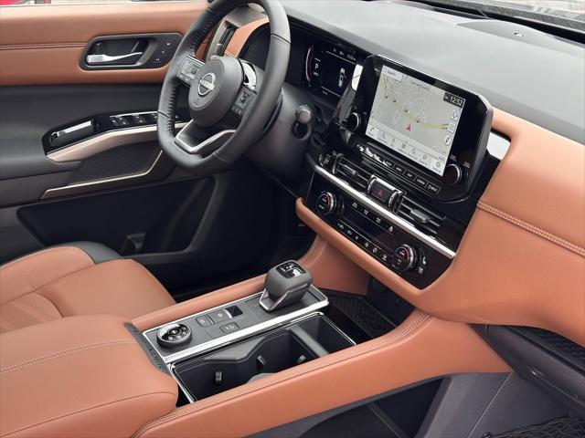 new 2025 Nissan Pathfinder car, priced at $51,345