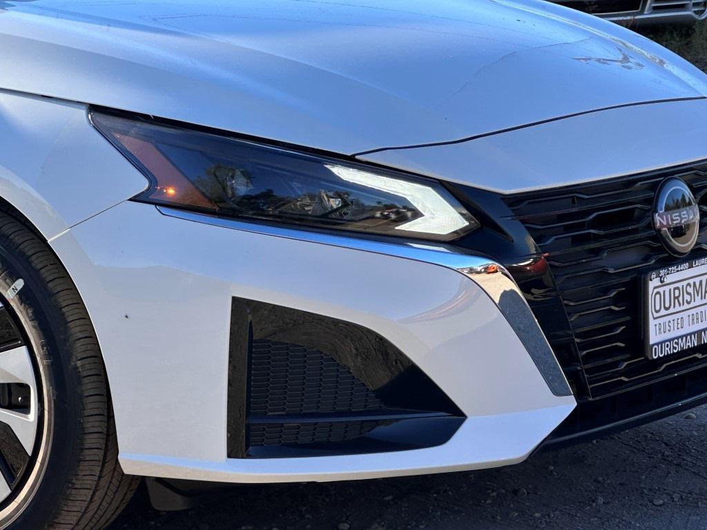 new 2025 Nissan Altima car, priced at $24,985