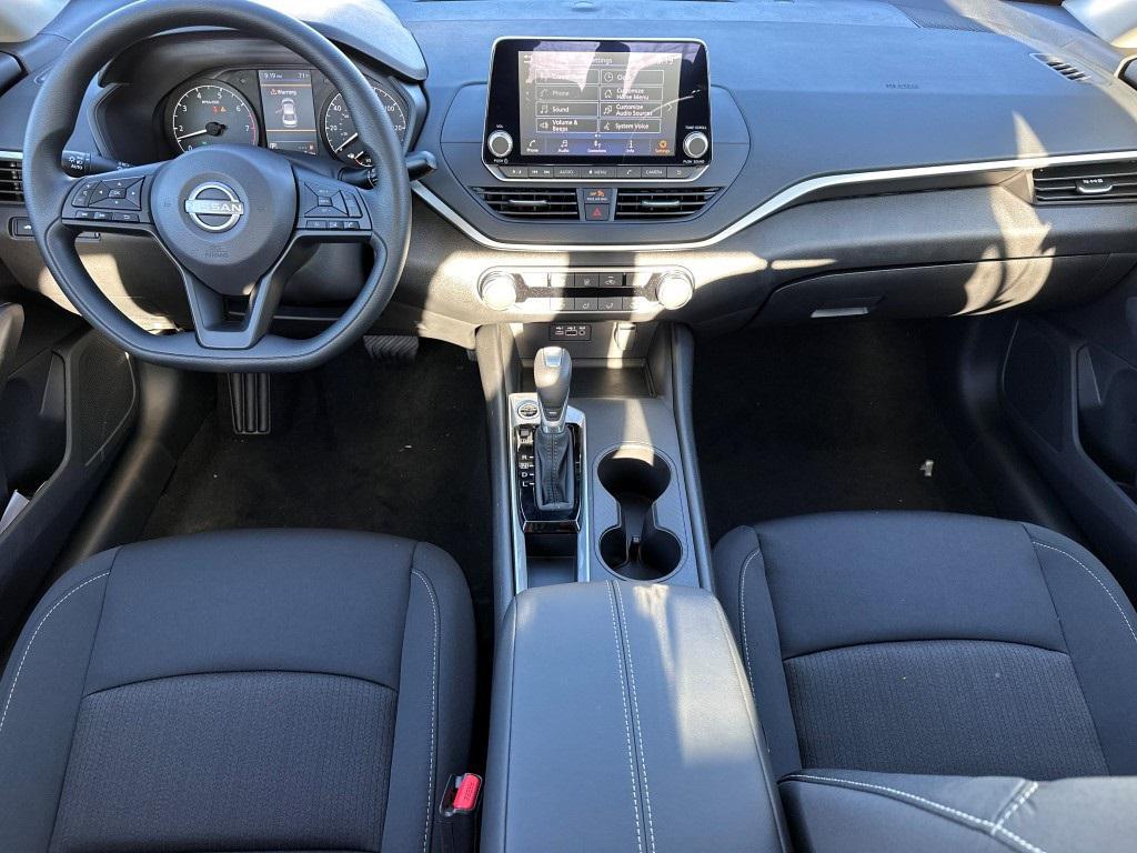 new 2025 Nissan Altima car, priced at $24,985