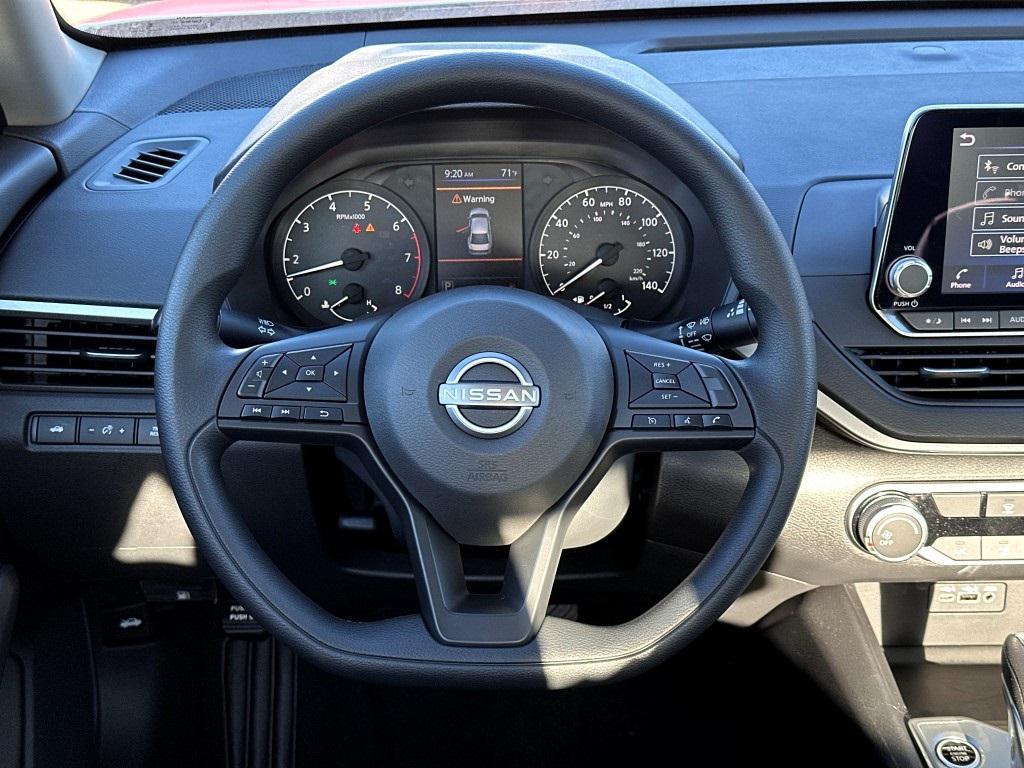 new 2025 Nissan Altima car, priced at $24,985