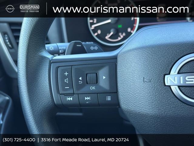 new 2025 Nissan Rogue car, priced at $30,976