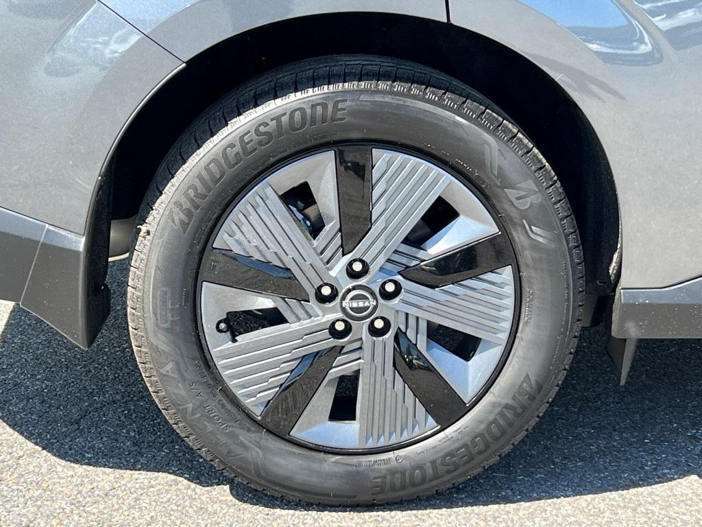 new 2025 Nissan Murano car, priced at $37,985