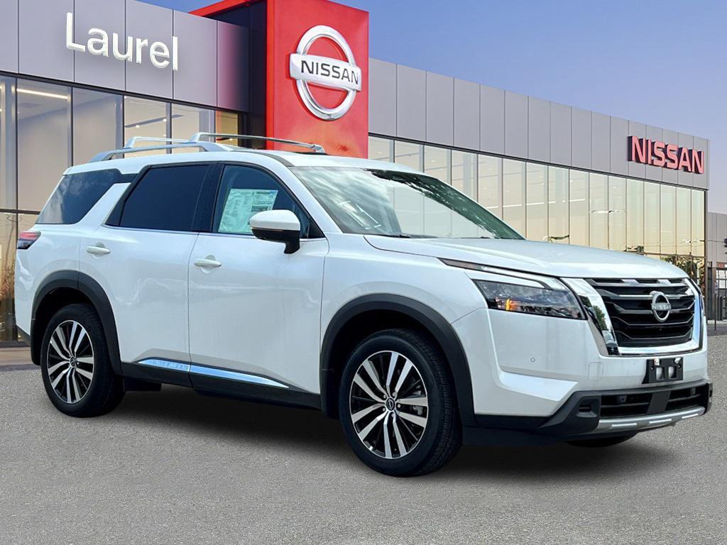 new 2025 Nissan Pathfinder car, priced at $48,985