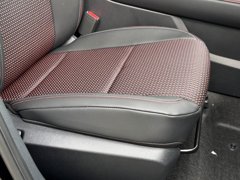 new 2025 Nissan Kicks car, priced at $26,985