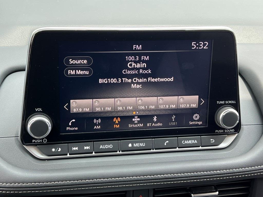 new 2025 Nissan Rogue car, priced at $29,985