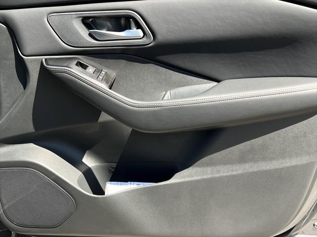 new 2025 Nissan Rogue car, priced at $31,553