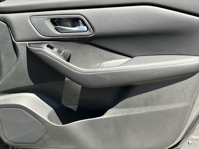 new 2025 Nissan Rogue car, priced at $31,553