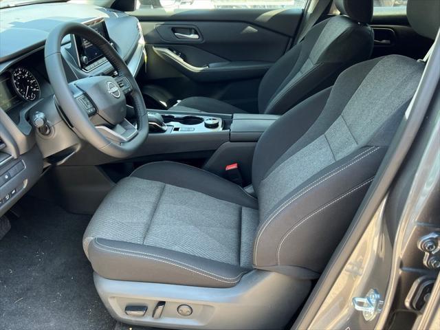 new 2025 Nissan Rogue car, priced at $30,358