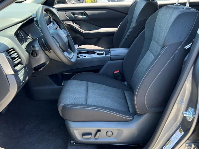 new 2025 Nissan Rogue car, priced at $31,553