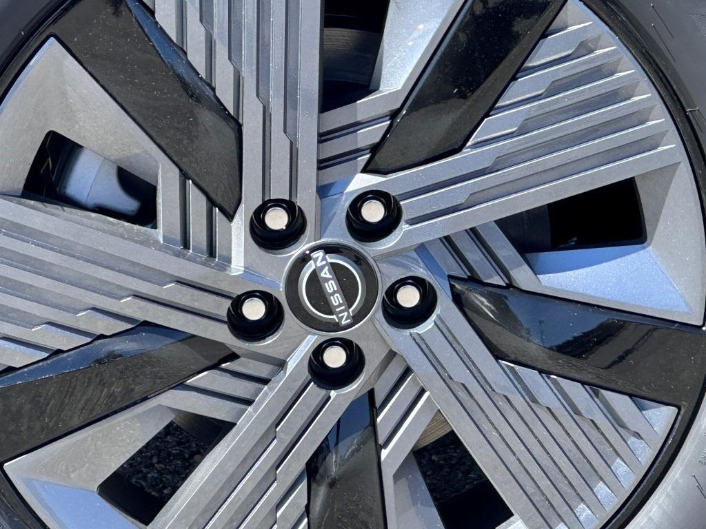 new 2025 Nissan Murano car, priced at $37,985