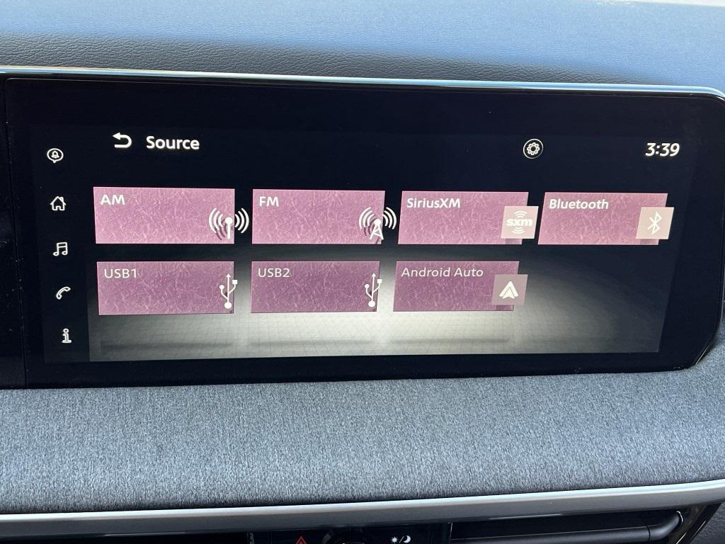 new 2025 Nissan Kicks car, priced at $27,180