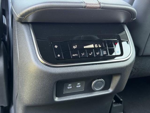 new 2025 Nissan Armada car, priced at $64,269
