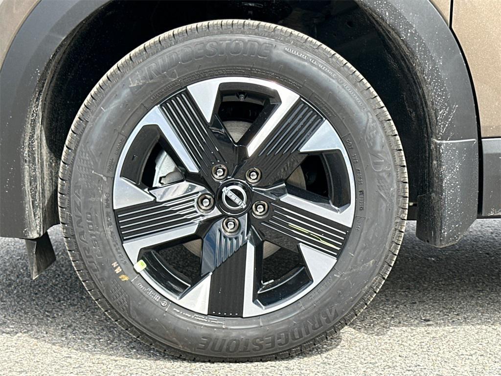 new 2026 Nissan Kicks car, priced at $26,977