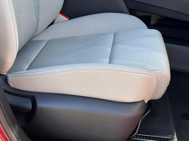 new 2025 Nissan Rogue car, priced at $33,251