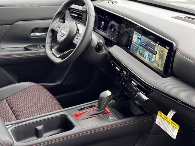 new 2025 Nissan Kicks car, priced at $29,555