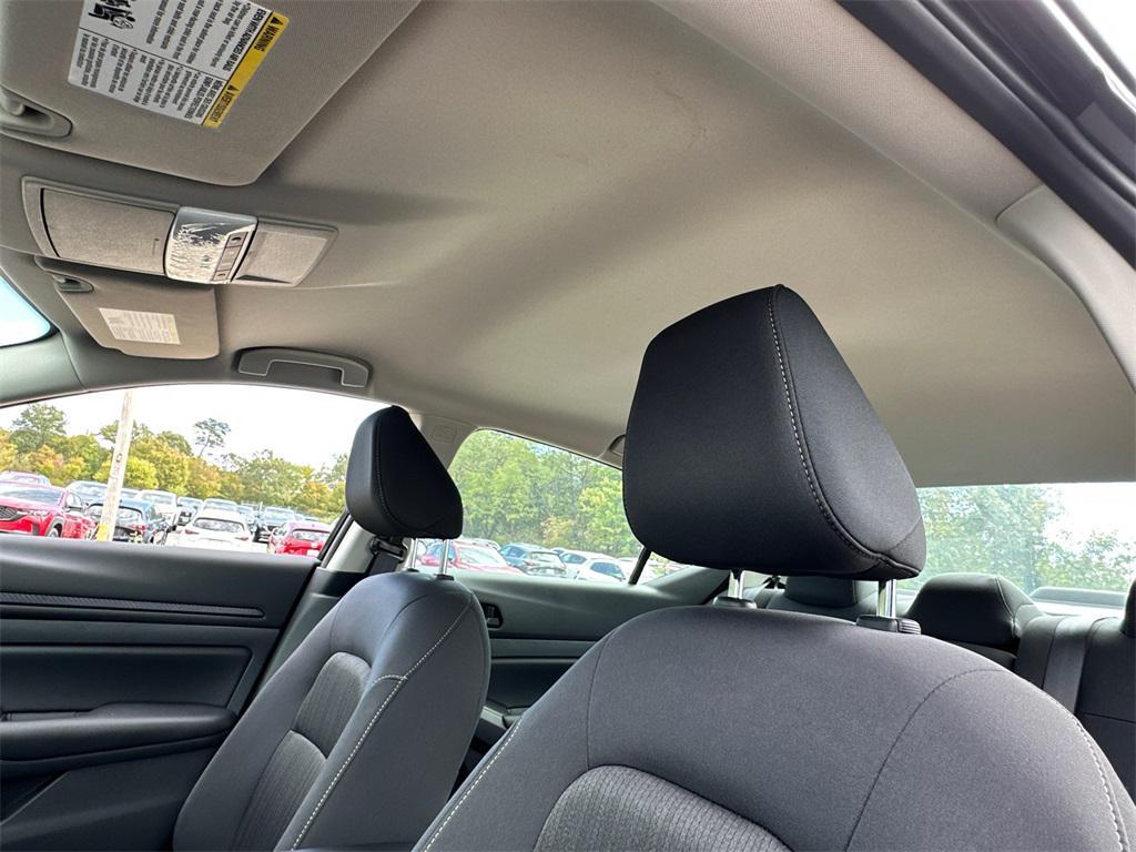 new 2025 Nissan Altima car, priced at $24,985