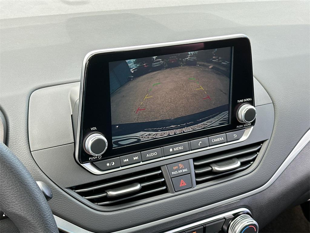 new 2025 Nissan Altima car, priced at $24,985