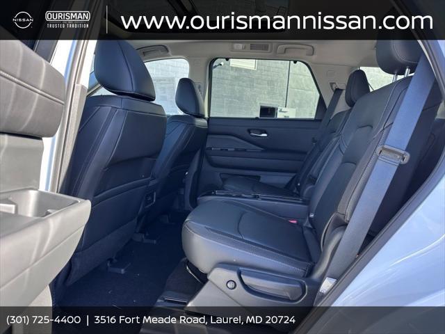 new 2025 Nissan Pathfinder car, priced at $47,591