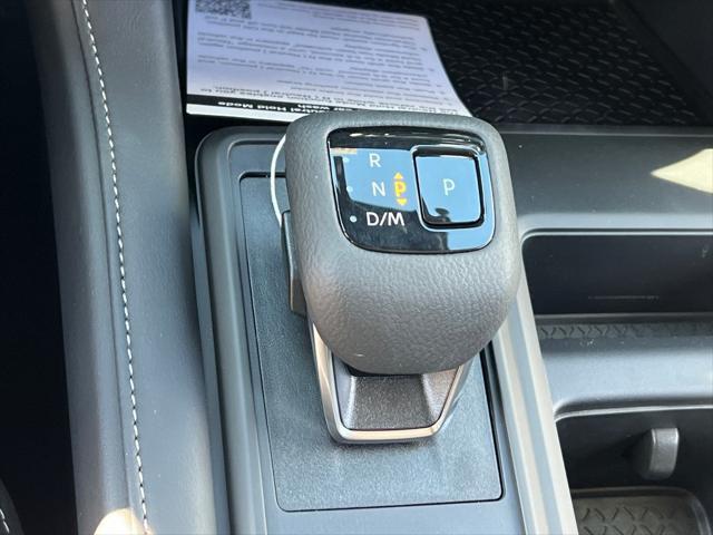 new 2025 Nissan Pathfinder car, priced at $36,979