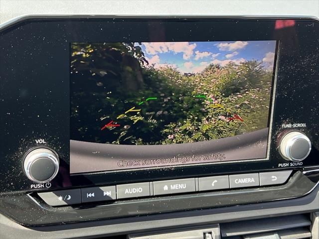 new 2025 Nissan Pathfinder car, priced at $36,979