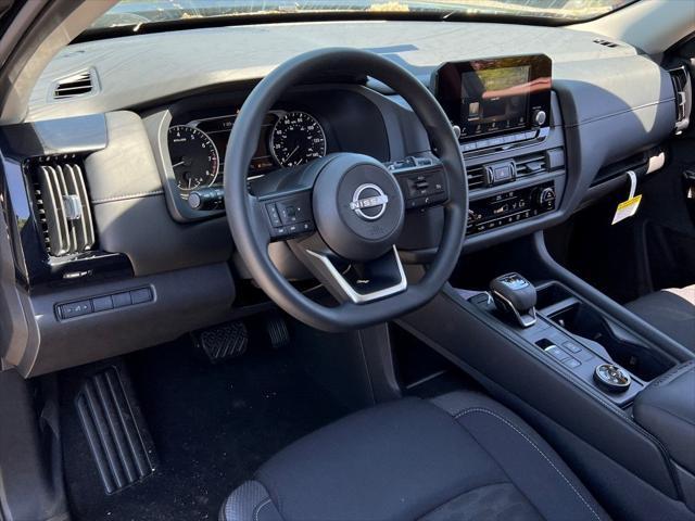 new 2025 Nissan Pathfinder car, priced at $36,979