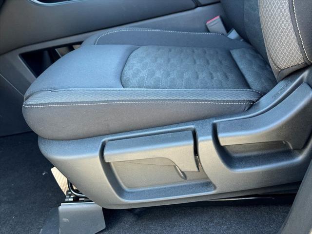 new 2025 Nissan Pathfinder car, priced at $36,979